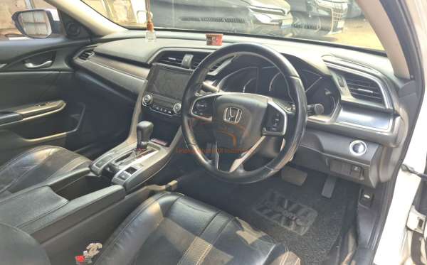 HONDA CIVIC 1.5 TC