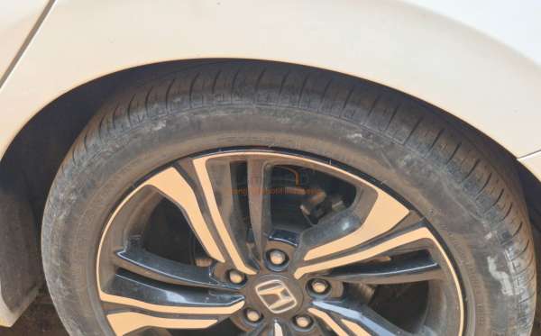 HONDA CIVIC 1.5 TC