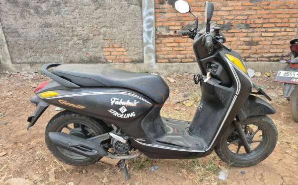 HONDA GENIO