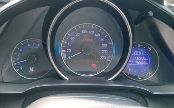 HONDA JAZZ GK5 1.5 RS