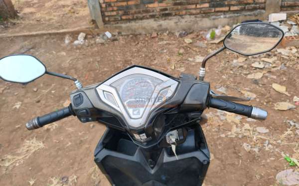 HONDA VARIO 125