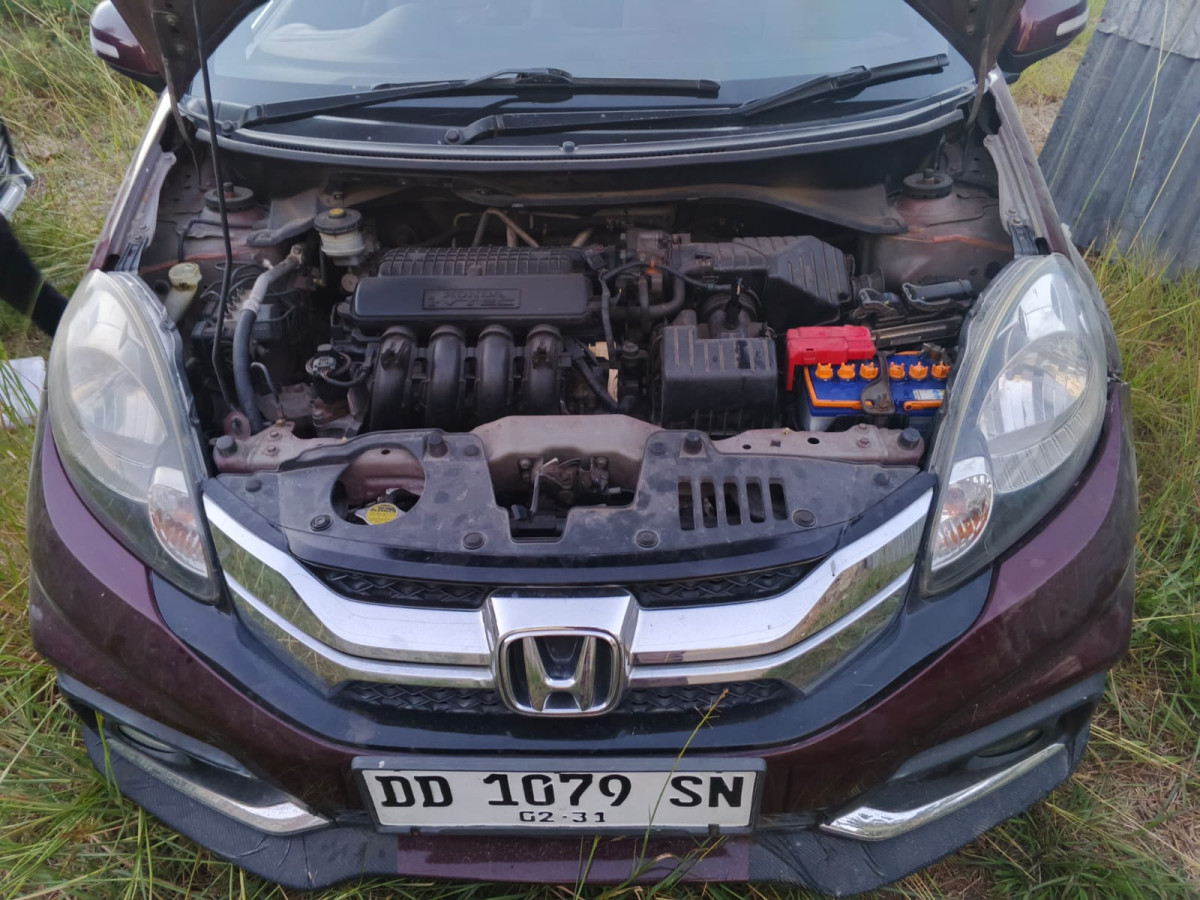 HONDA  MOBILIO  DD4 1.5 RS