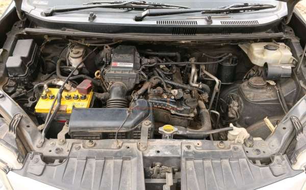 TOYOTA AVANZA