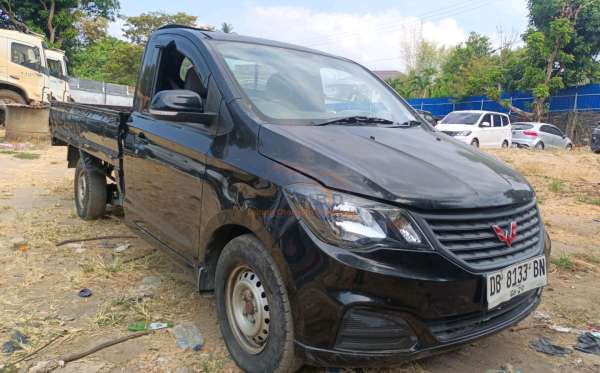 WULING  FORMO