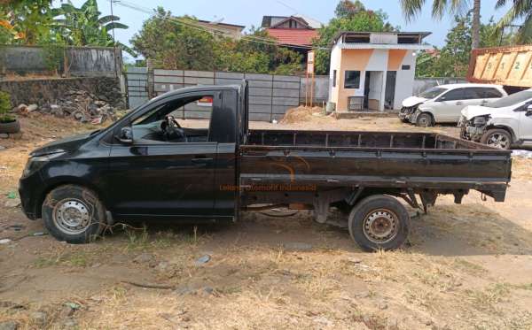 WULING  FORMO