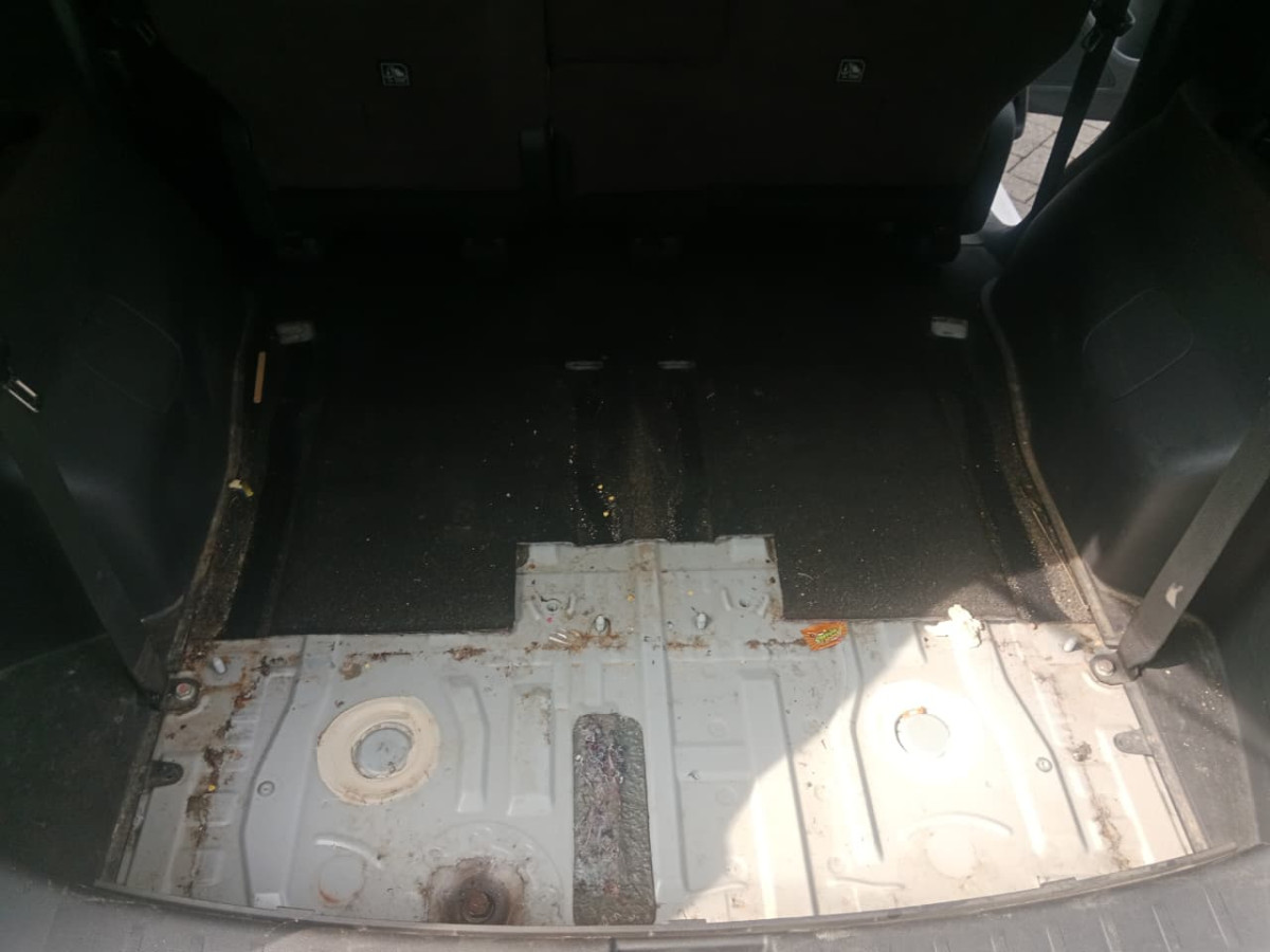 NISSAN  LIVINA  VE