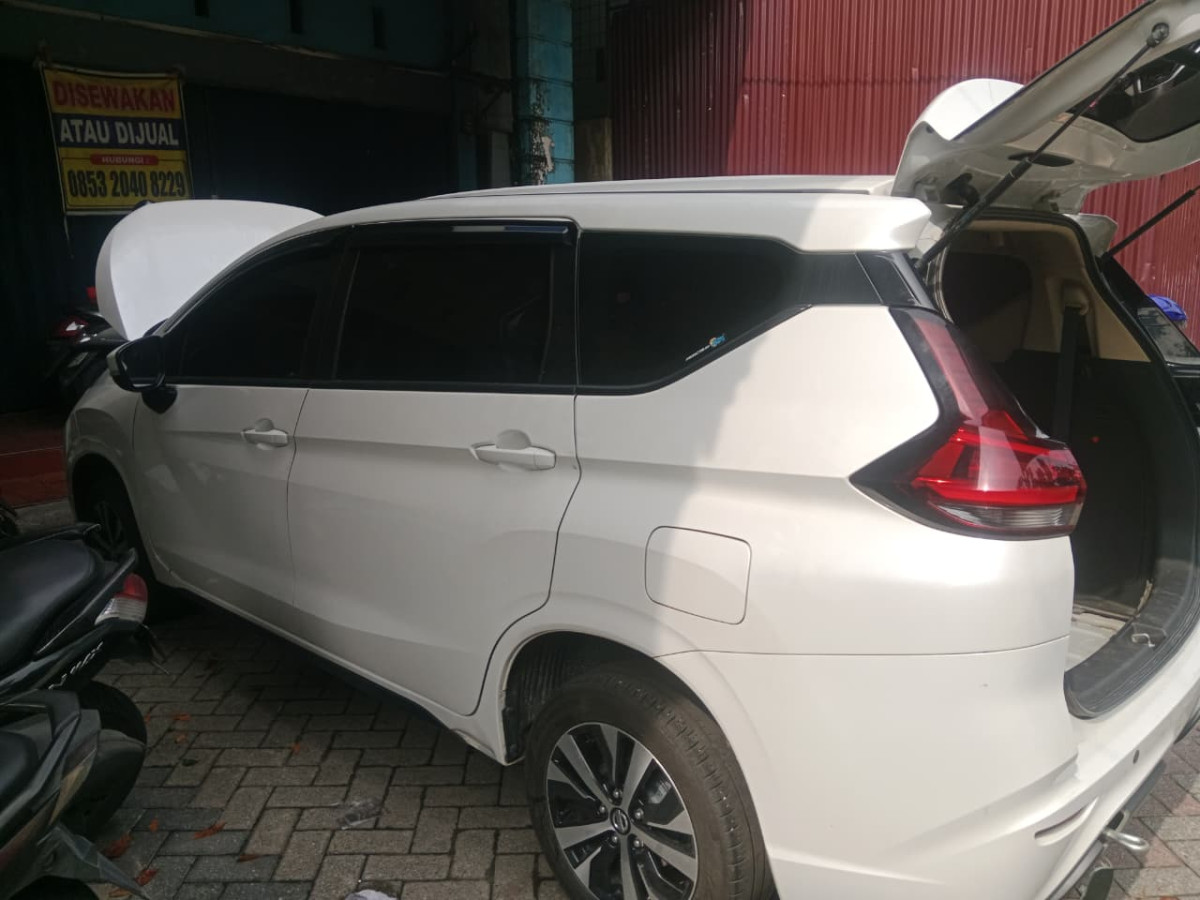 NISSAN  LIVINA  VE