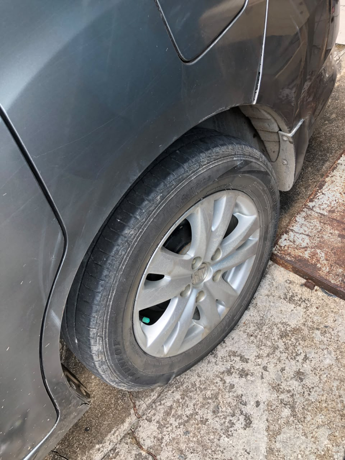 SUZUKI ERTIGA