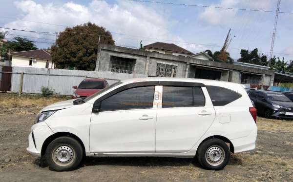 DAIHATSU SIGRA