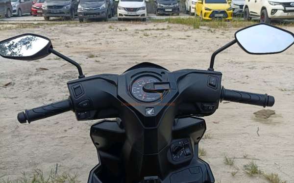 HONDA ALL NEW BEAT DELUXE ESP CBB ISS