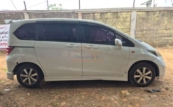 HONDA FREED GB3 1.5 S