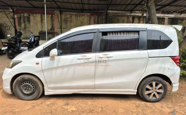 HONDA FREED GB3 1.5 S