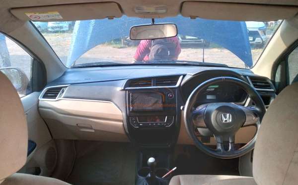 HONDA  MOBILIO  DD4 1.5E
