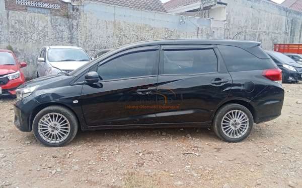 HONDA MOBILIO DD4 1.5 S