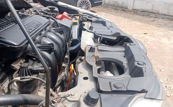 HONDA MOBILIO DD4 1.5 S