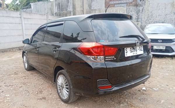HONDA MOBILIO DD4 1.5 S