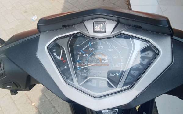 HONDA SUPRA X