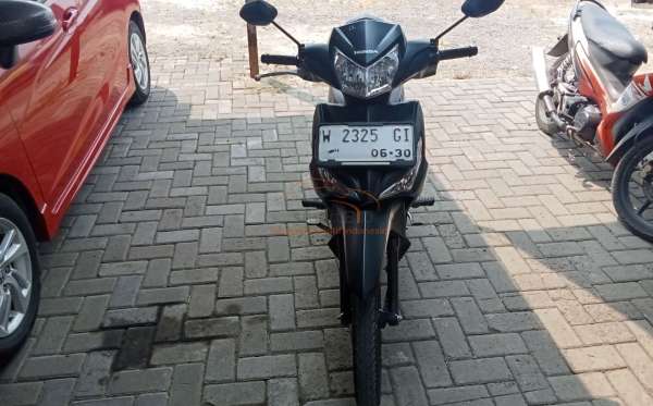 HONDA SUPRA X