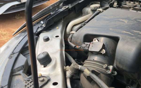 MITSUBISHI PAJERO SPORT DAKAR 2.4 (4x2) AT