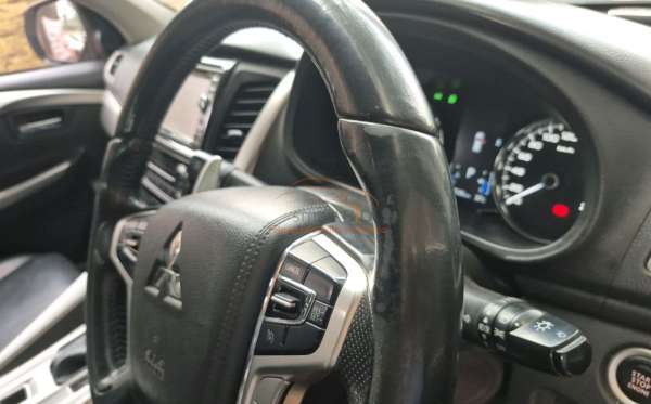 MITSUBISHI PAJERO SPORT DAKAR 2.4 (4x2) AT