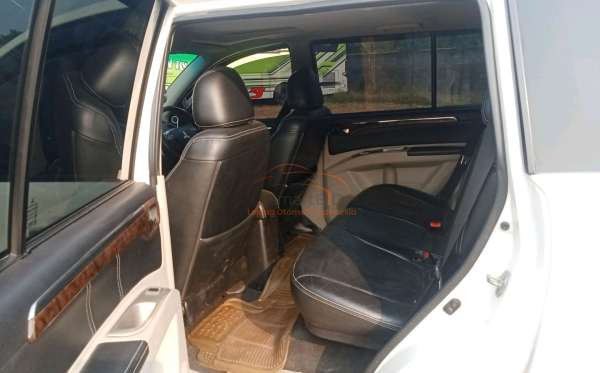 MITSUBISHI  PAJERO  SPORT 2.5 HP (4X2) A/T