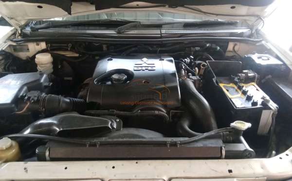 MITSUBISHI  PAJERO  SPORT 2.5 HP (4X2) A/T