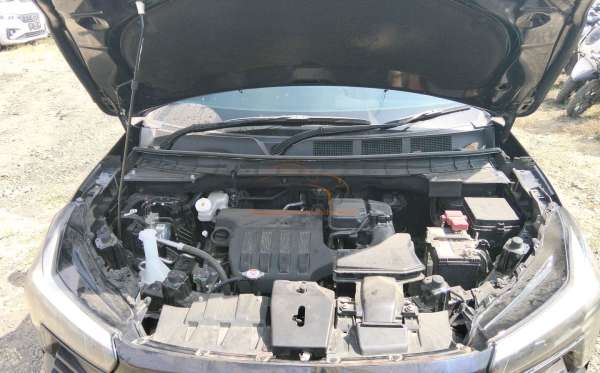 MITSUBISHI XFORCE