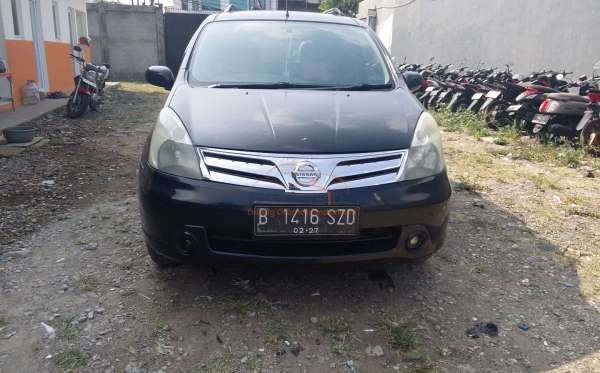 NISSAN  LIVINA GRAND  SV 1.5