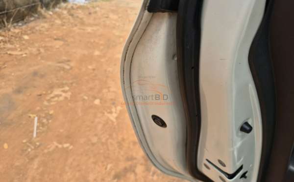 NISSAN MARCH 1.2