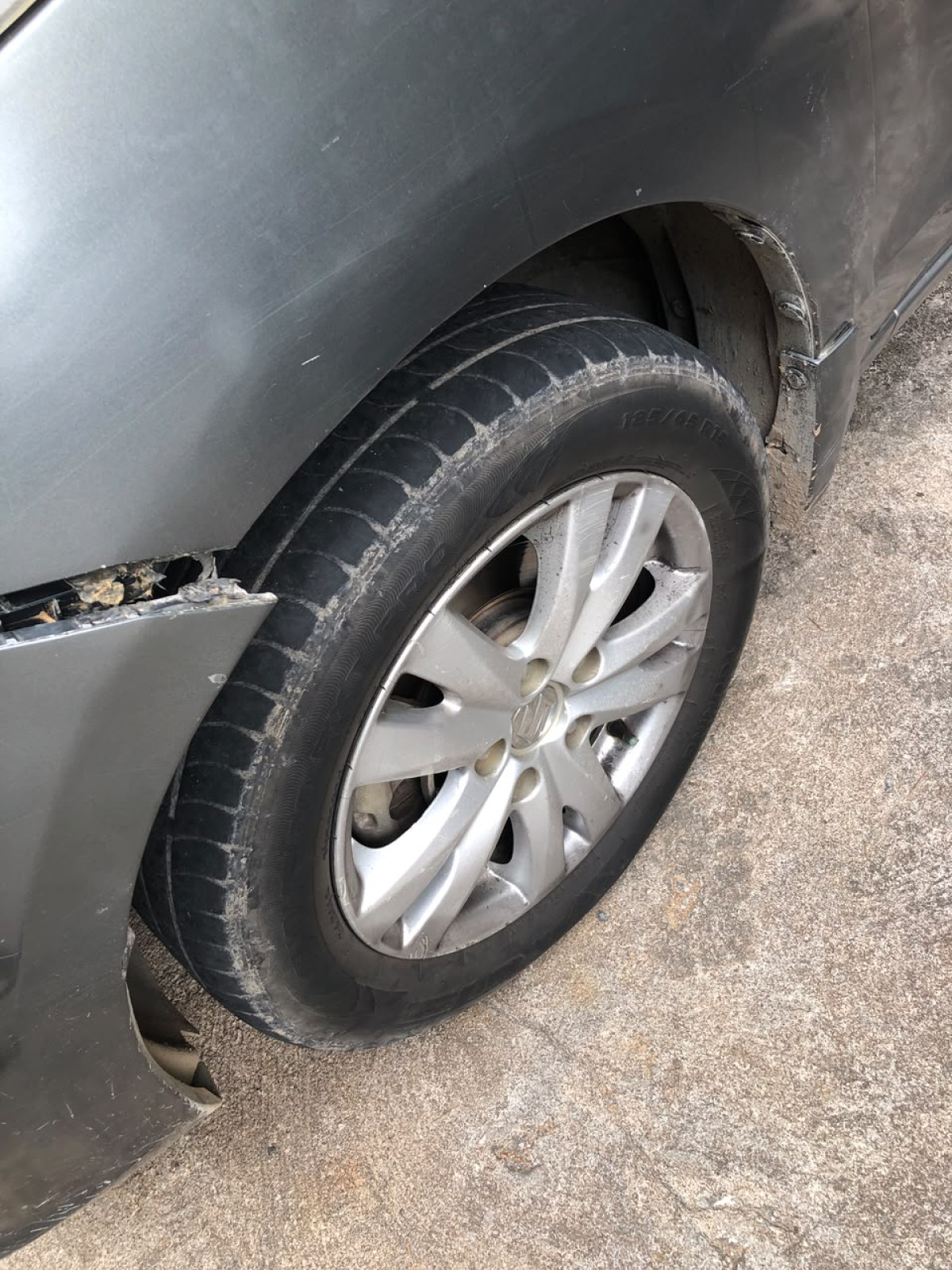 SUZUKI ERTIGA