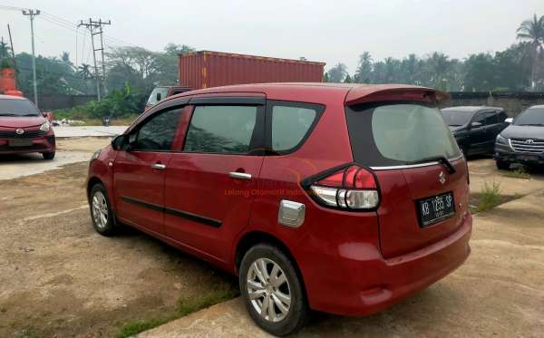 SUZUKI ERTIGA
