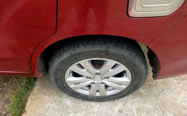 SUZUKI ERTIGA