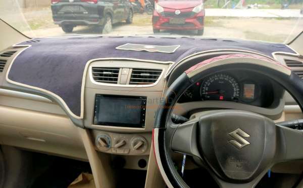 SUZUKI ERTIGA