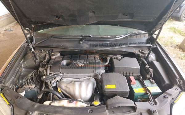 TOYOTA CAMRY V 2.5
