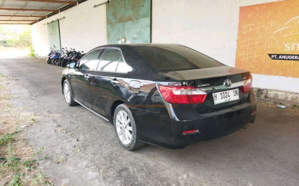 TOYOTA CAMRY V 2.5