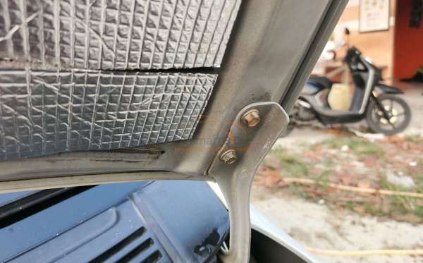 DAIHATSU SIGRA R