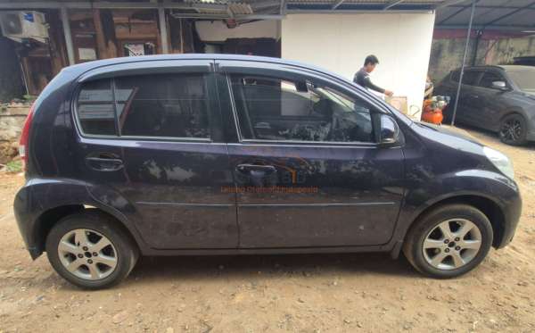 DAIHATSU SIRION