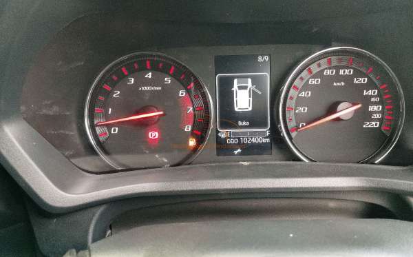 DAIHATSU XENIA R
