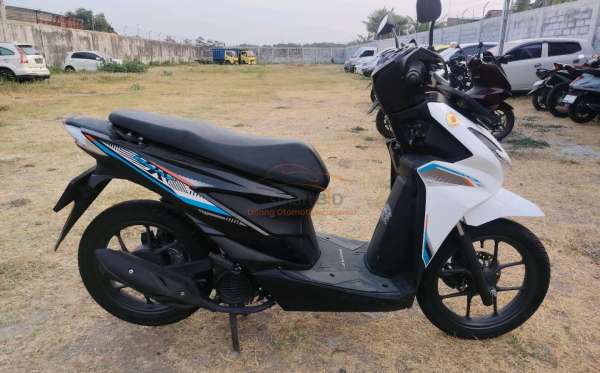 HONDA  BEAT