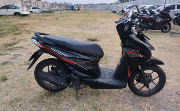HONDA  BEAT