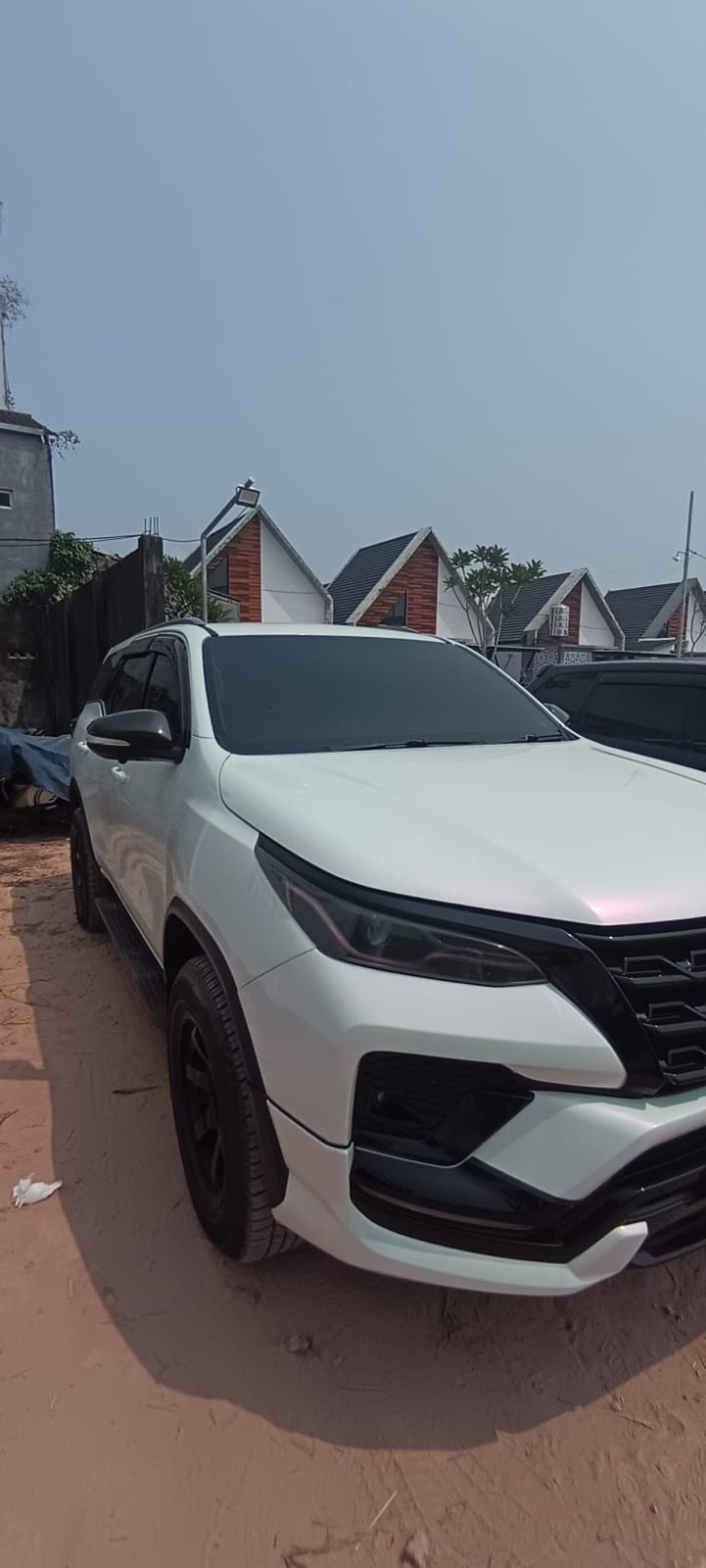 TOYOTA FORTUNER  2.4 VRZ