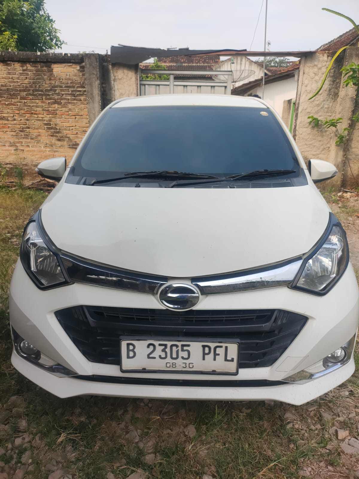 DAIHATSU  SIGRA  R