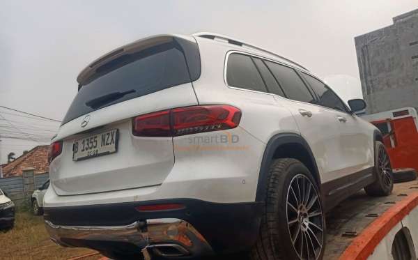 MERCEDES BENZ GLB 200