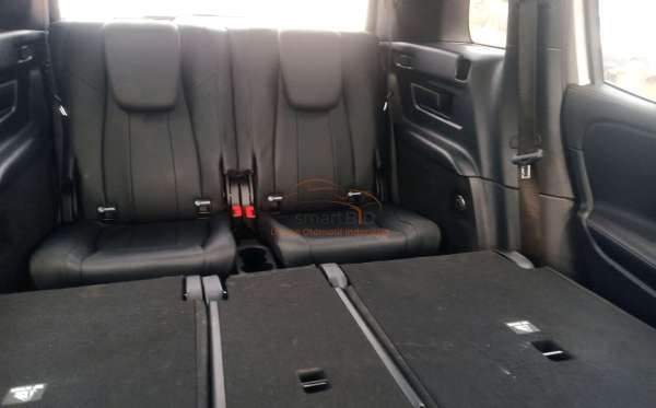 MERCEDES BENZ GLB 200