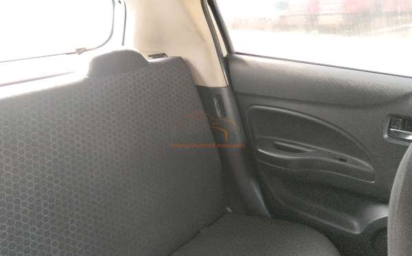 MITSUBISHI MIRAGE 1.2L GLX