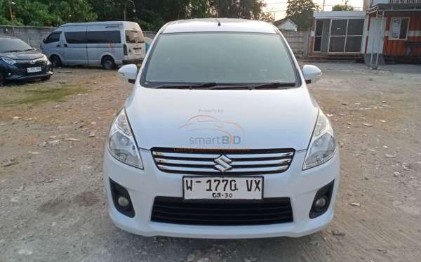SUZUKI  ERTIGA  SDX