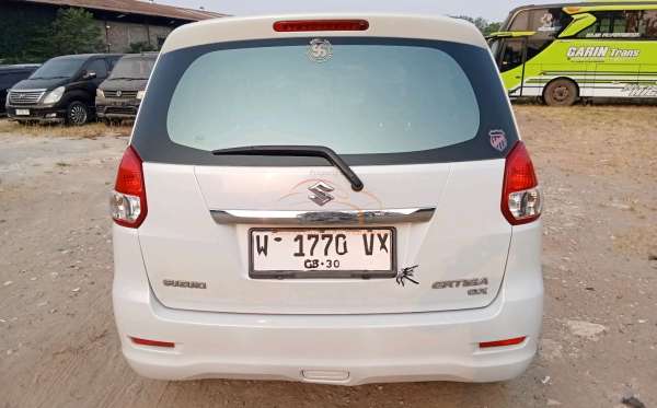 SUZUKI  ERTIGA  SDX