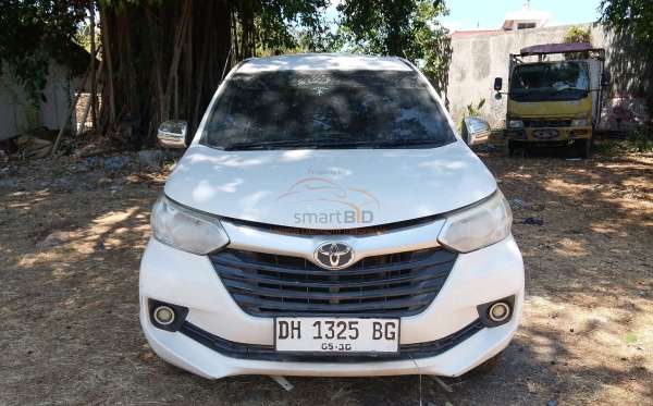 TOYOTA AVANZA