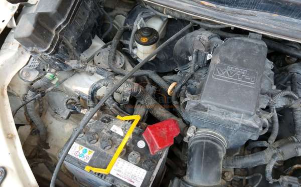 TOYOTA AVANZA