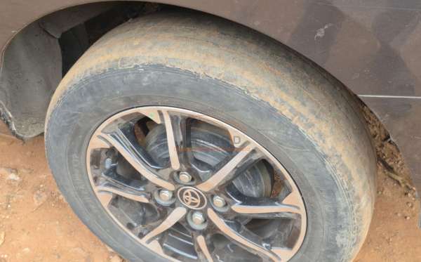 TOYOTA CALYA 1.2 G M/T